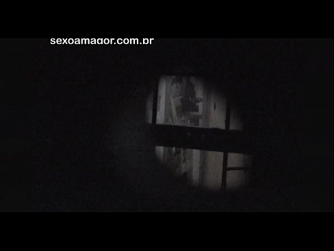 ❤️ Lourinho é secretamente filmado por um voyeur de bairro escondido atrás de tijolos ocos ️❌ Porno real em nós pt-br.sexogolic-info.ru